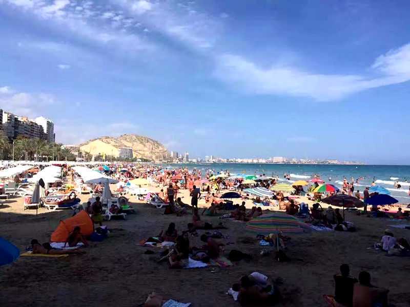 在江苏扬州生活了18年，带你看看扬州的穷与富，有些话不说难受